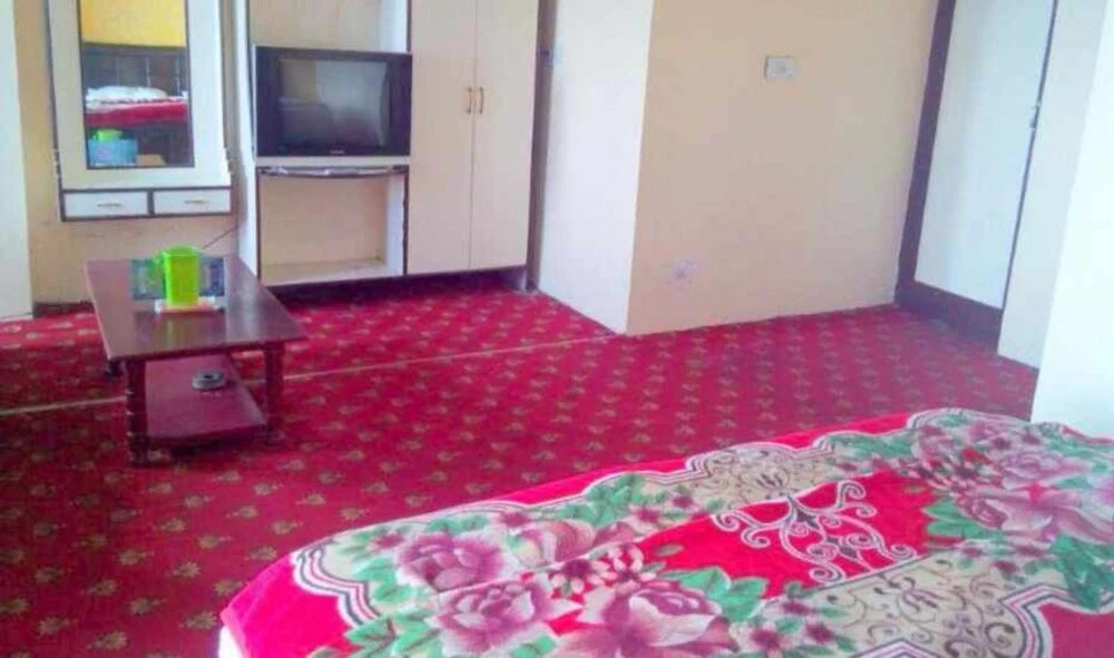 Чамба: Hotel Bombay Palace