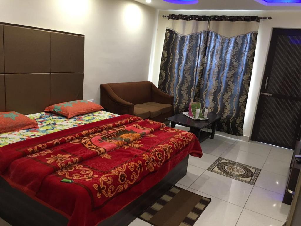 Чамба: Hotel Bombay Palace
