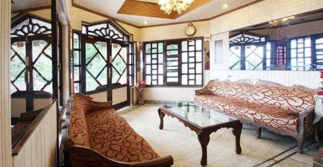 Чамба: Hotel Bombay Palace