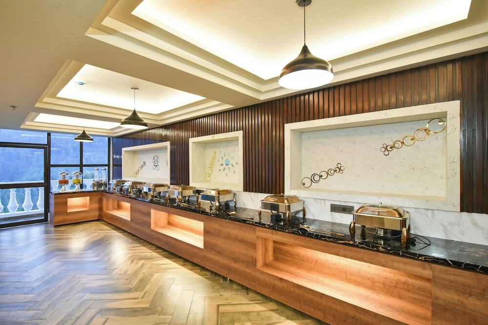 Чамба: Claret Inn By Dls Hotels
