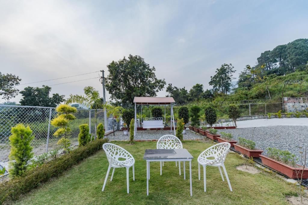 Массури: SaffronStays Cottage Glade, Dehradun - luxury wooden cottage