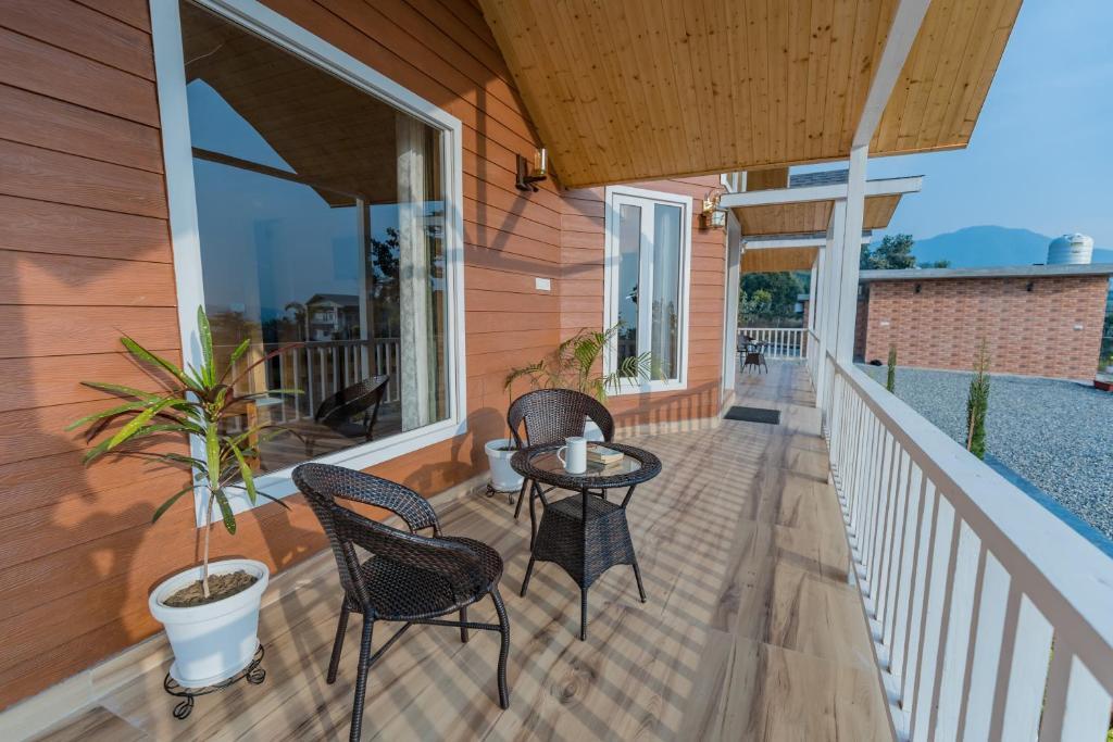 Массури: SaffronStays Cottage Glade, Dehradun - luxury wooden cottage