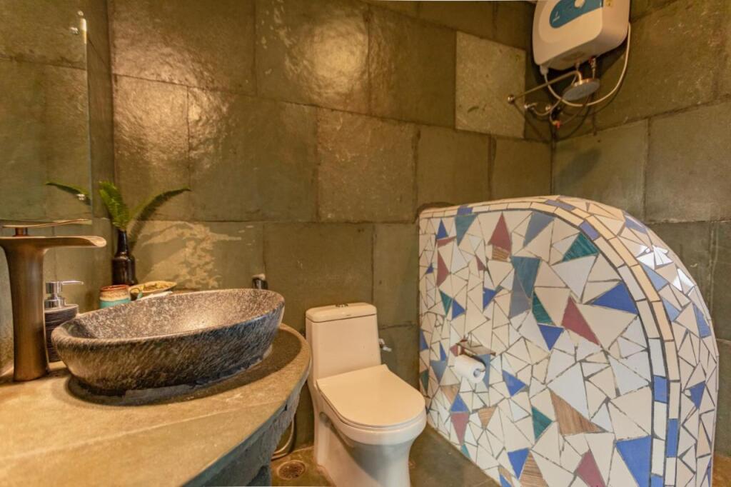 Массури: SaffronStays Kaivalya - pet-friendly sustainable mudhouse