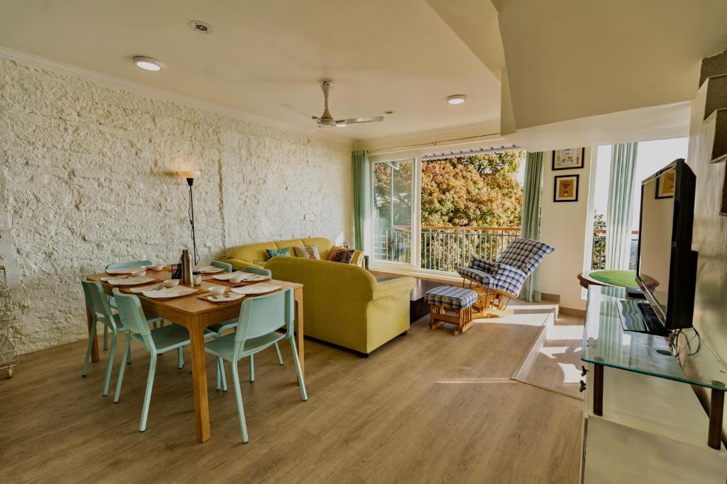 Массури: Saffronstays the Cinnamon House, Mussoorie