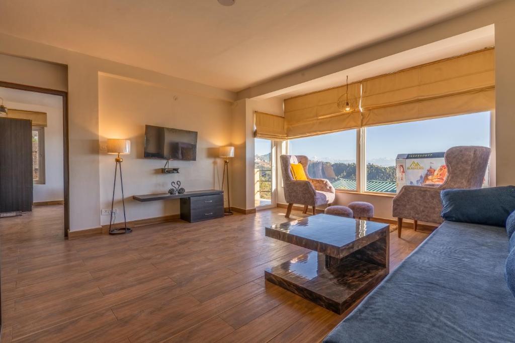 Наинитал: Saffronstays the Overlook, Nainital - All Clear Roads