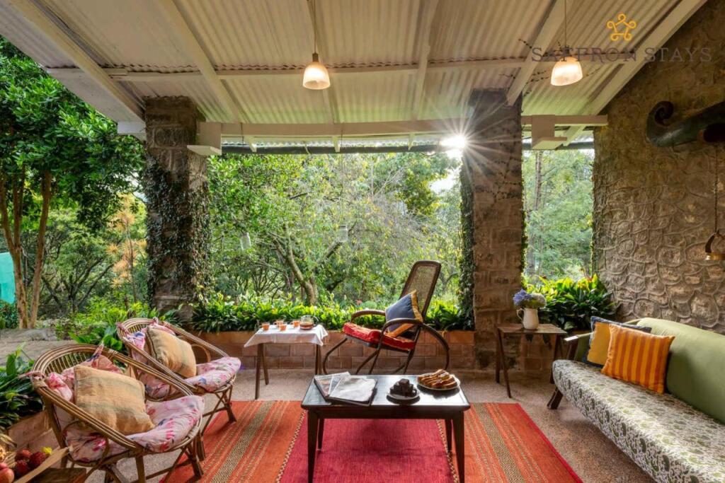 Палани: SaffronStays Nandanvan Estate, Kodaikanal