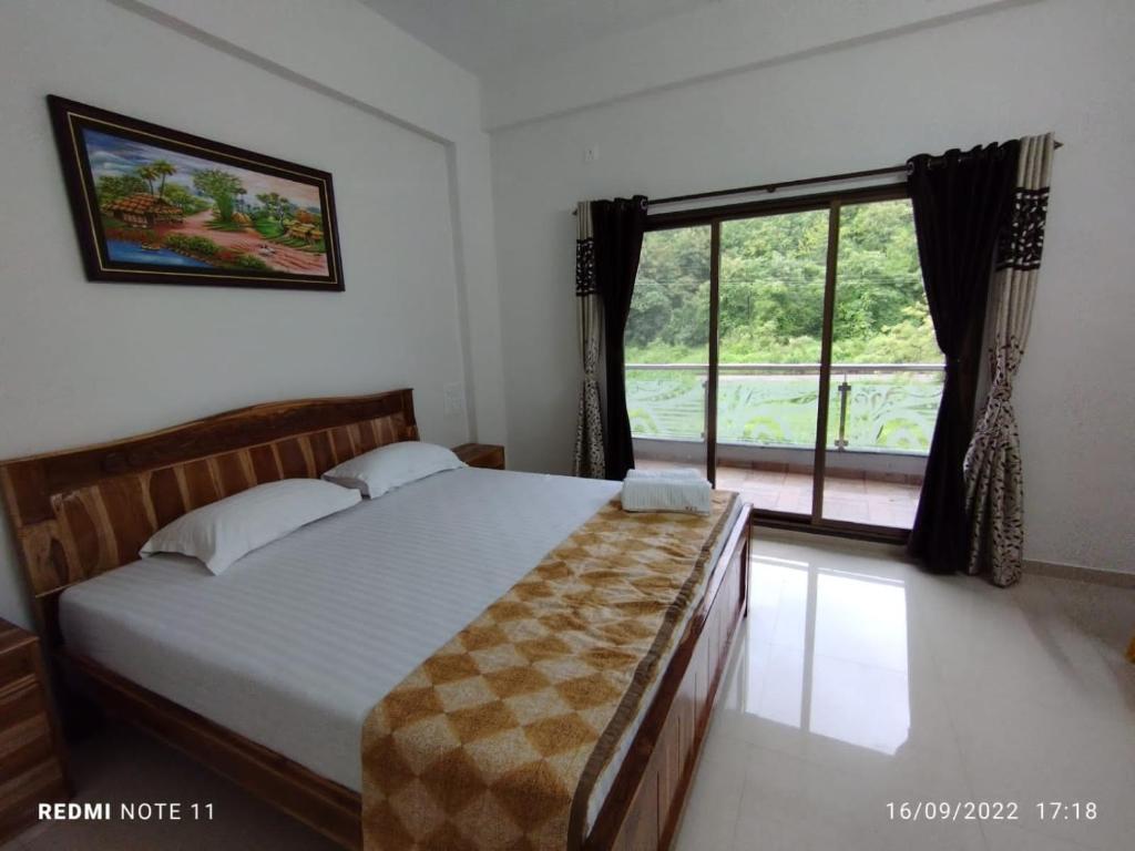 Даполи: Hotel Kavijay Sea View