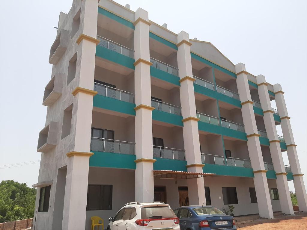 Даполи: Hotel Kavijay Sea View