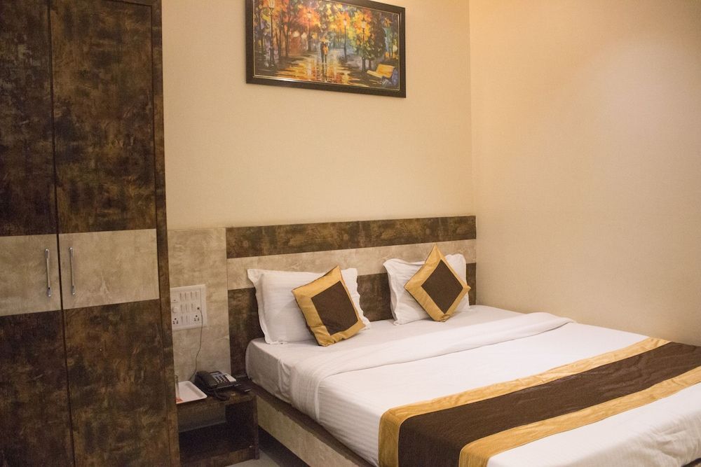 Мумбаи: Hotel Embassy Grand