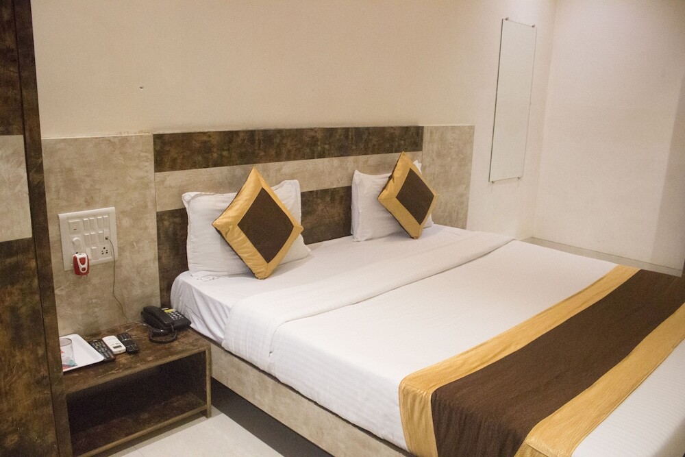 Мумбаи: Hotel Embassy Grand