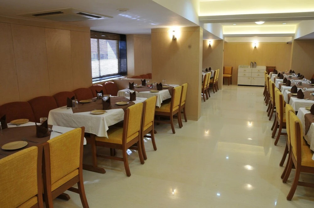 Ширди: Hotel Goradia