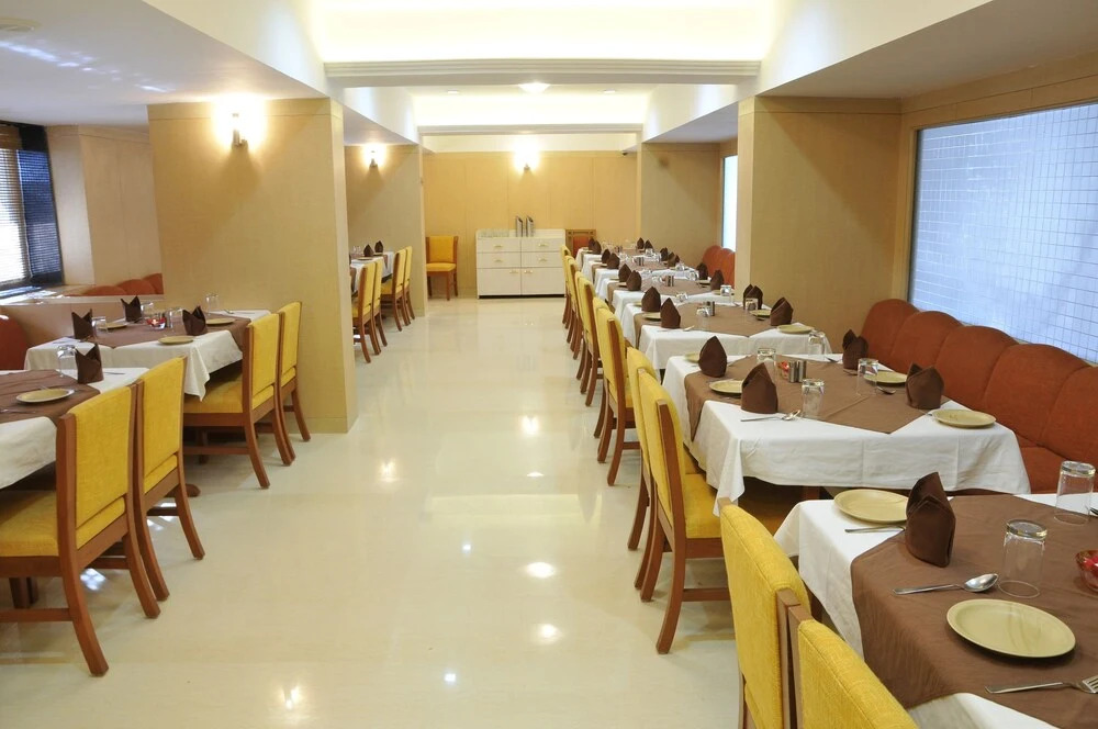 Ширди: Hotel Goradia