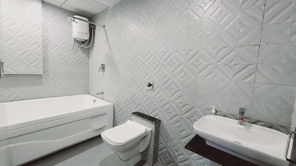 Раджкот: Nova Hotel New Crossroad