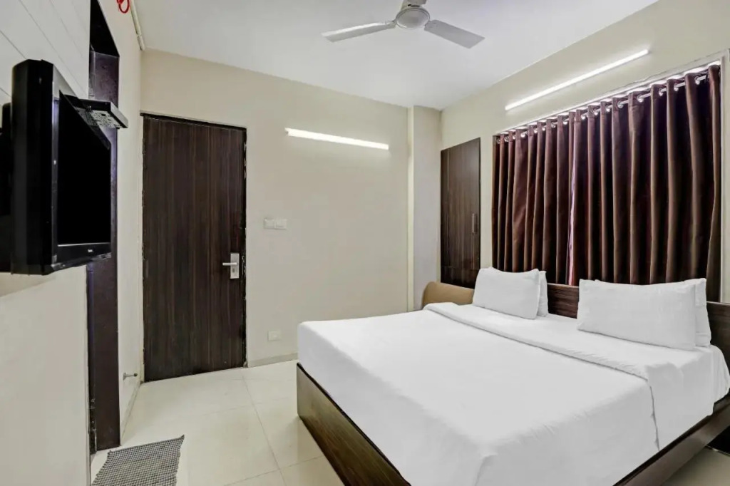 Сурат: Hotel Nova Vatika