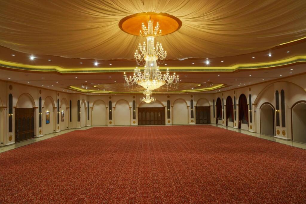 Раджкот: Ratna Vilas Palace