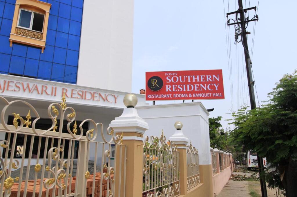 Пудучерри: Pondy Southern Residency
