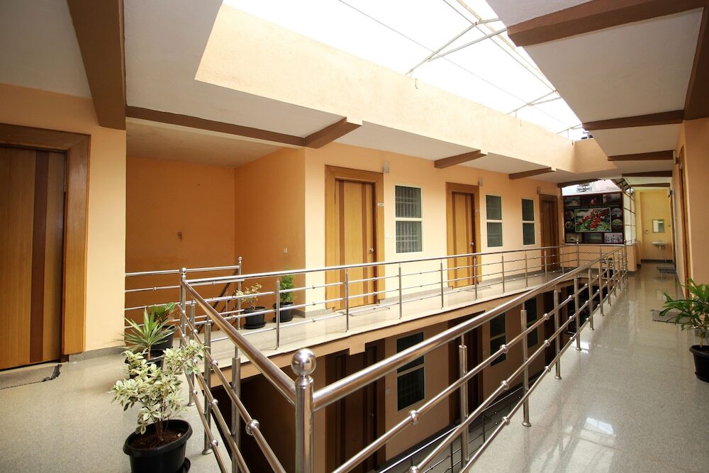 Мадикери: OYO 8499 City Comforts Inn
