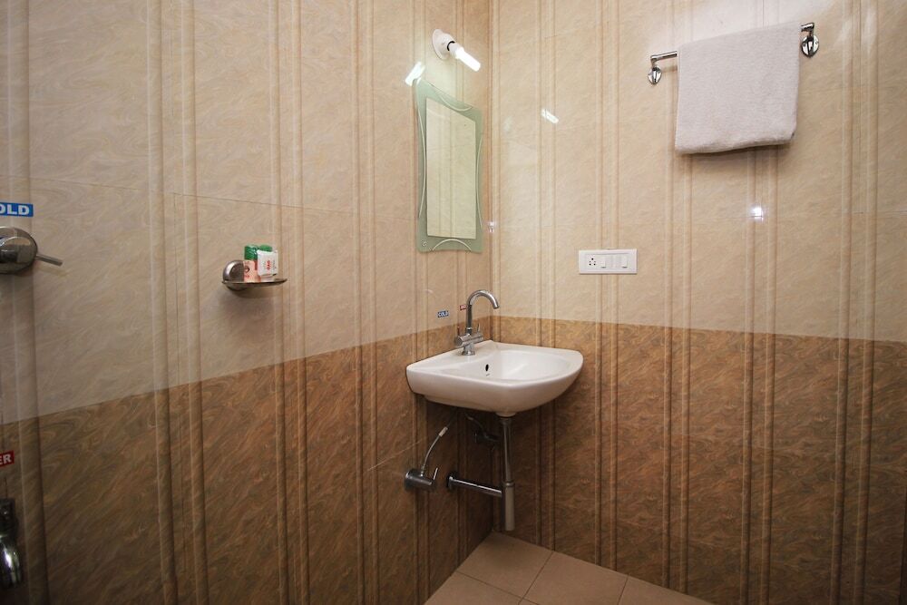 Мадикери: OYO 8499 City Comforts Inn