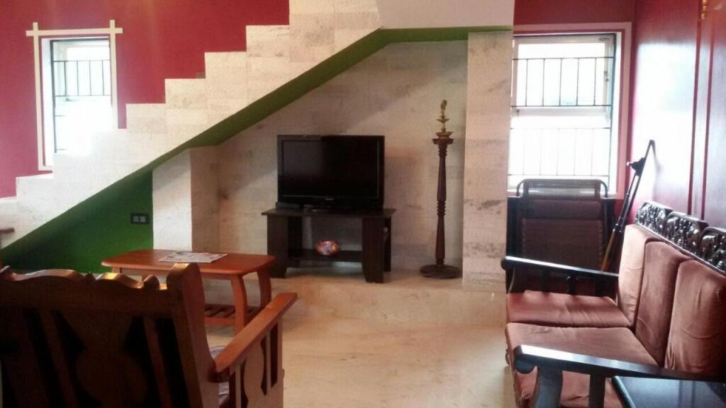 Мадикери: Vaishnavi Villa-Family Home In A Residential Area.