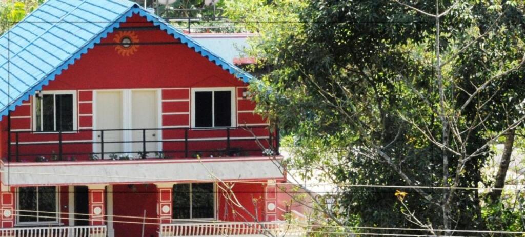 Мадикери: Vaishnavi Villa-Family Home In A Residential Area.