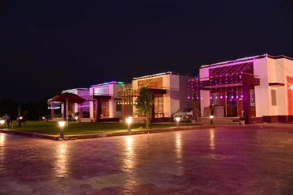 Аджмер: Vesta Avtar Resort Pushkar