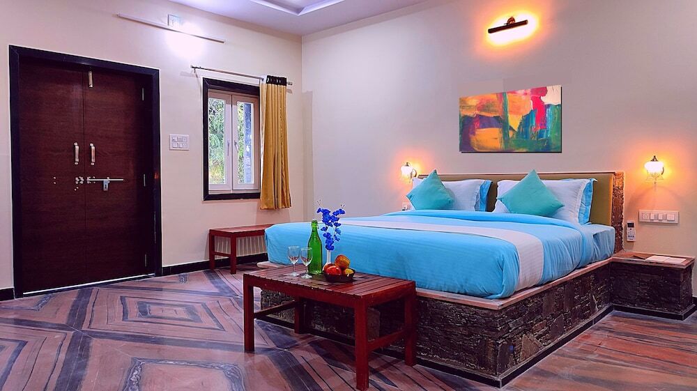 Садри: Takhat Villa by ShriGo Hotels