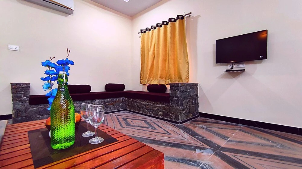 Садри: Takhat Villa by ShriGo Hotels
