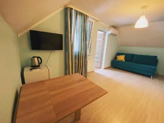 Севастополь: Guest House Zurbagan
