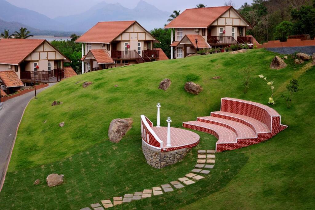 Перумал Ковил Пати: Au Revoir Wellness Resort, Malampuzha