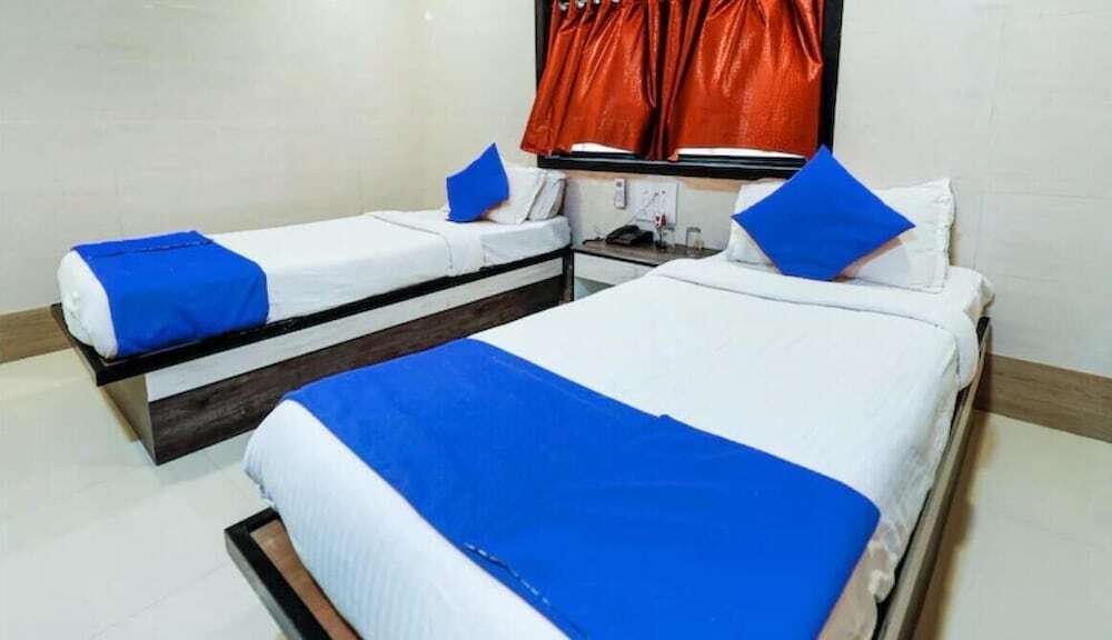 Сурат: Hotel Suraj inn