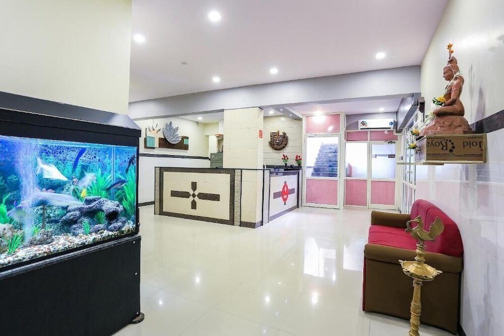 Сурат: Hotel Suraj inn