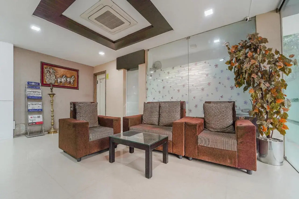 Коимбатур: Townhouse 14406 Hotel Subashree