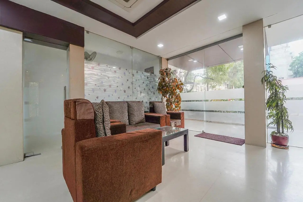 Коимбатур: Townhouse 14406 Hotel Subashree