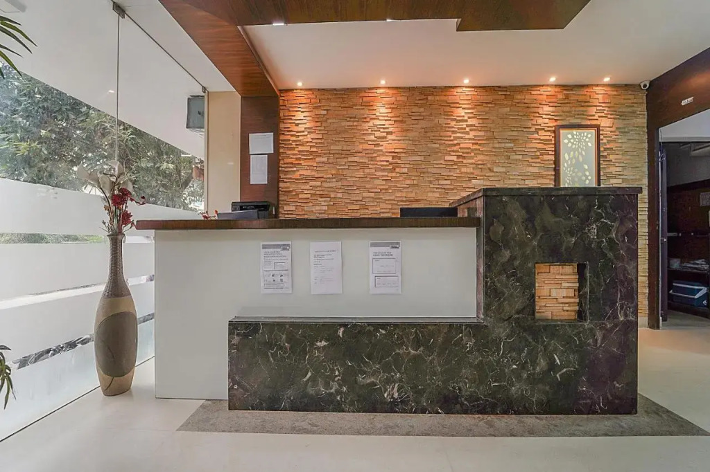 Коимбатур: Townhouse 14406 Hotel Subashree