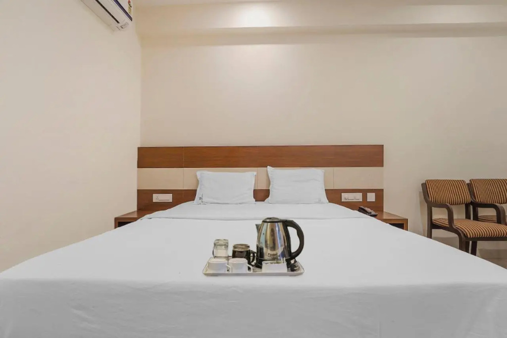 Коимбатур: Townhouse 14406 Hotel Subashree