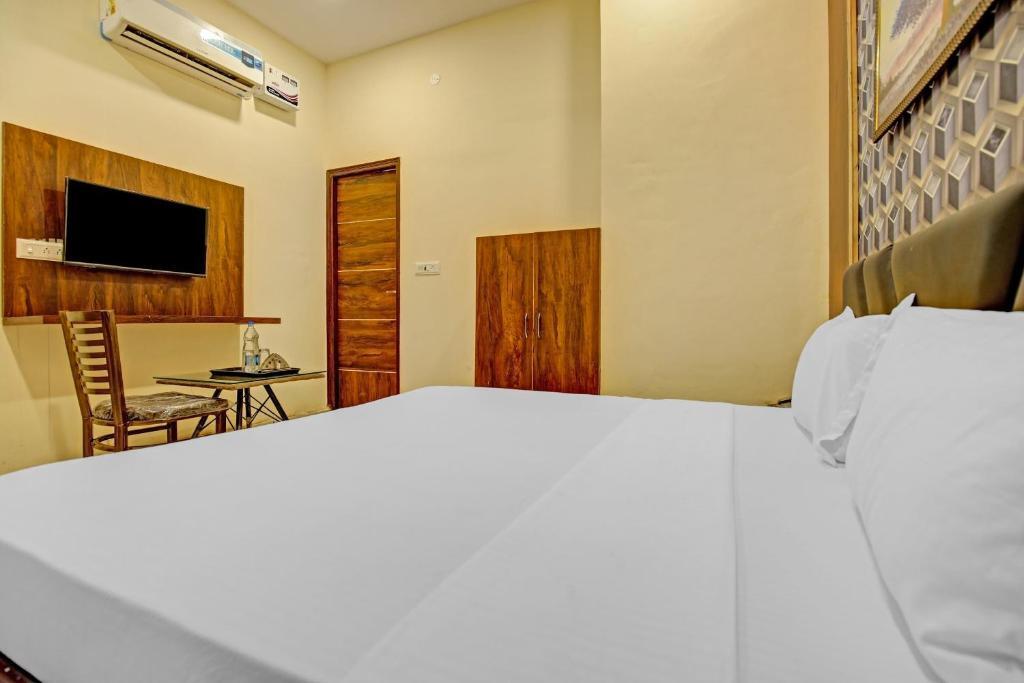 Лудхиана: Townhouse 1003 Hotel Sky 9