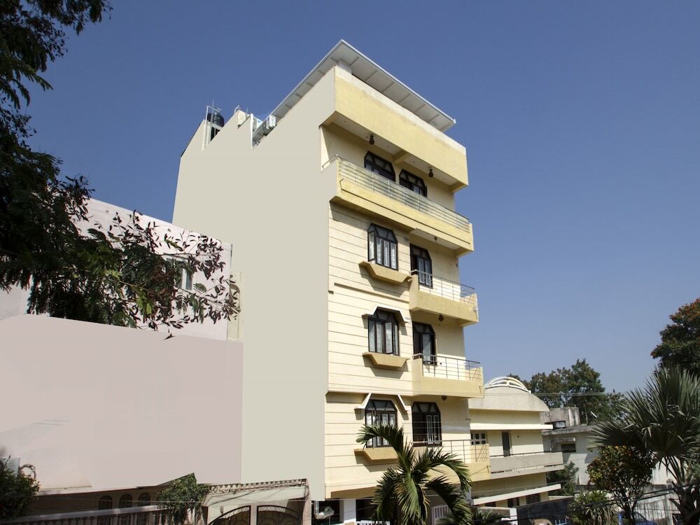 Хидерабад: Collection O 7601 Hotel Park Heights Banjara Hills