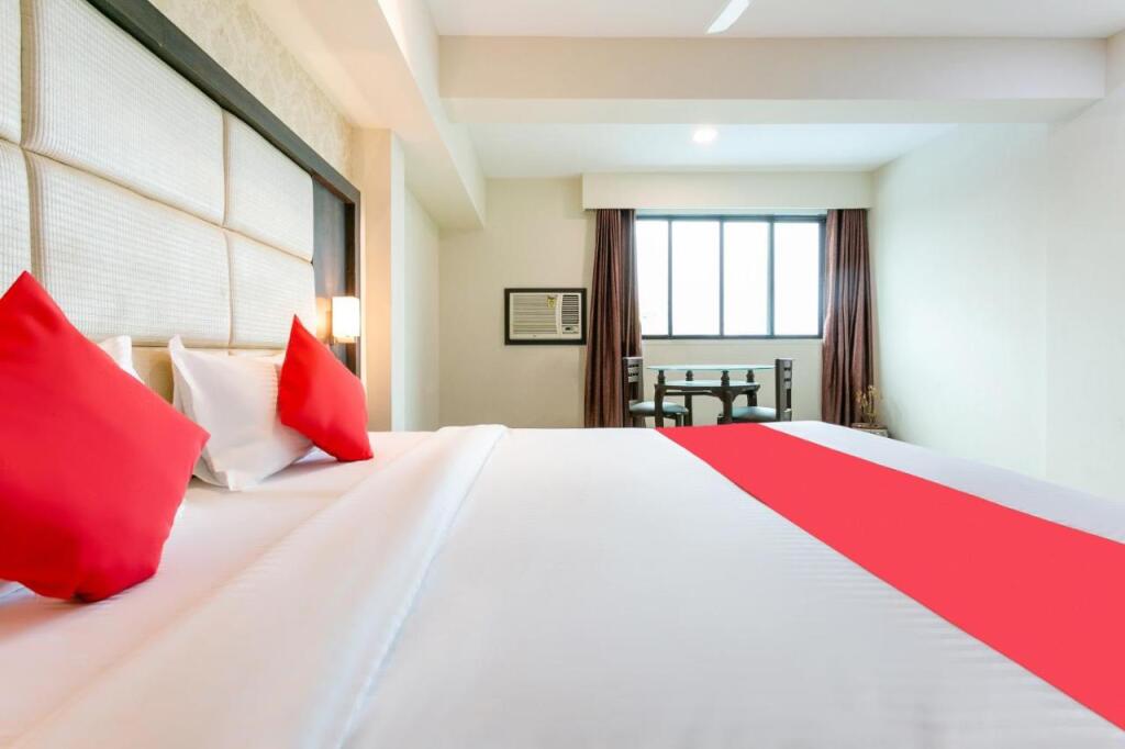 Нави-Мумбай: Collection O 36215 Hotel Pearl Residency