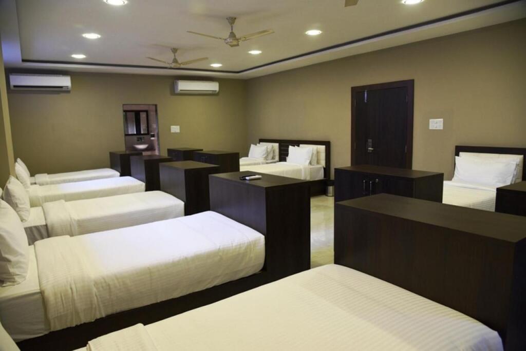 Райпур: Aloha City Stay Raipur