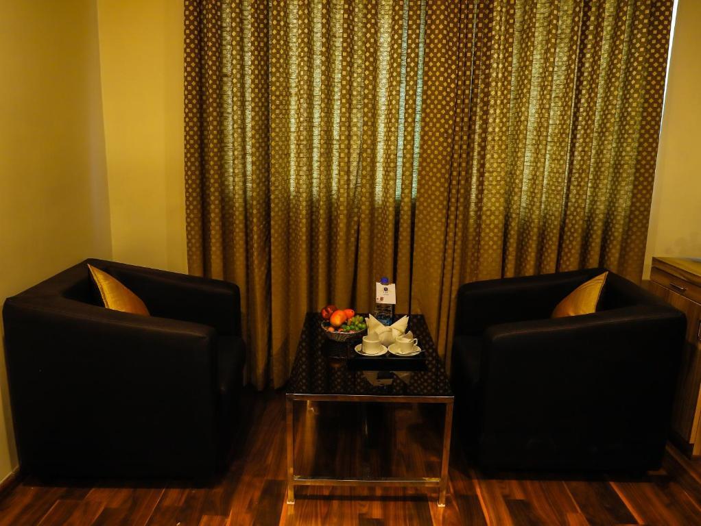 Виджаявада: Hotel RN Grand - Vijayawada