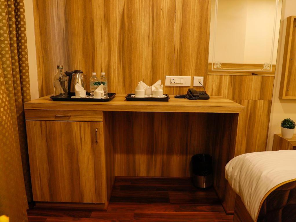 Виджаявада: Hotel RN Grand - Vijayawada