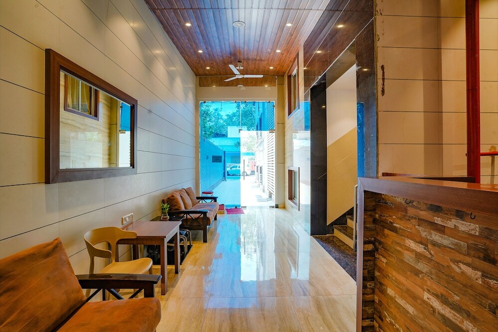 Нави-Мумбай: Fabhotel Starwood Residency