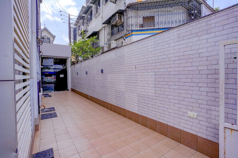 Нави-Мумбай: Fabhotel Starwood Residency