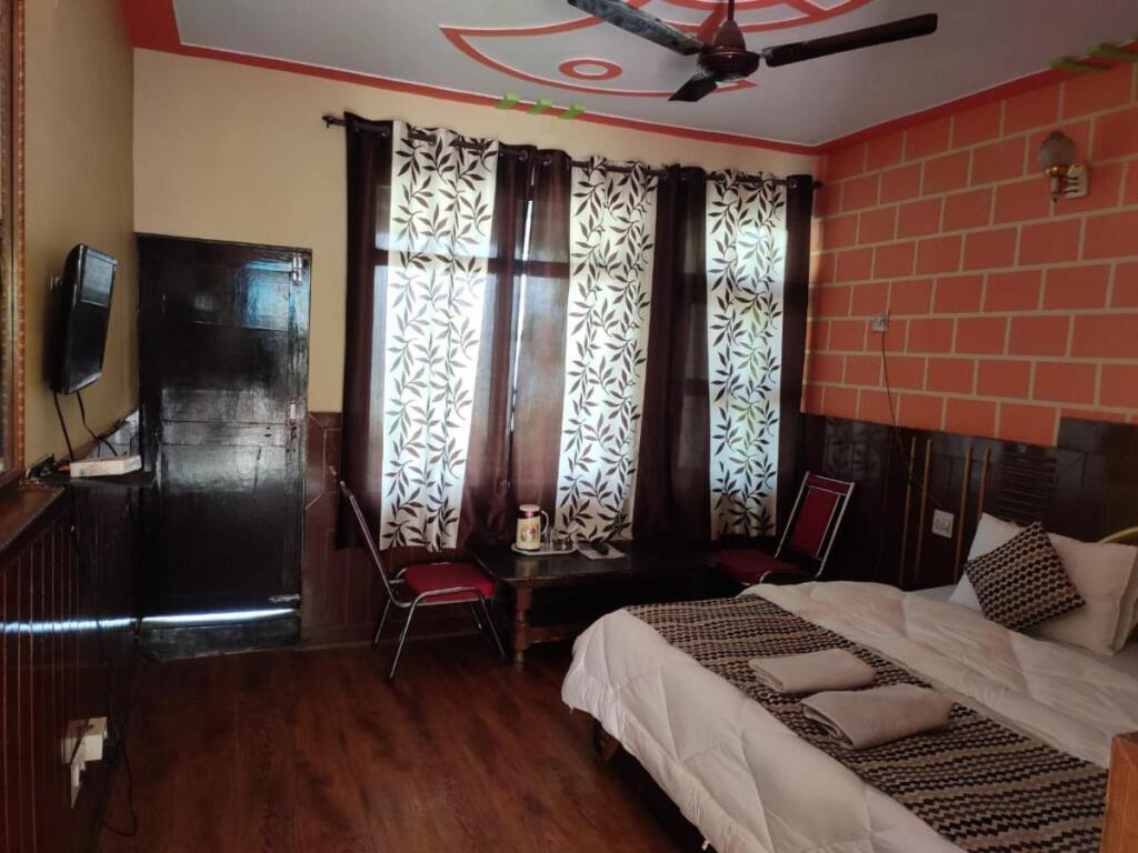 Hotel Deepraj — фото 2