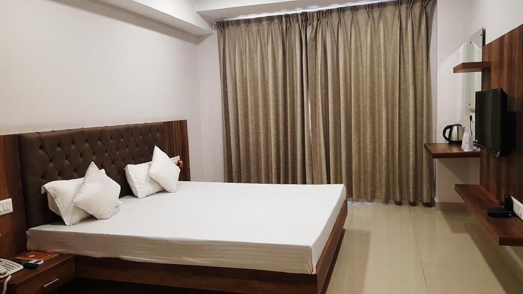 Лудхиана: Hotel Ludhiana Regency