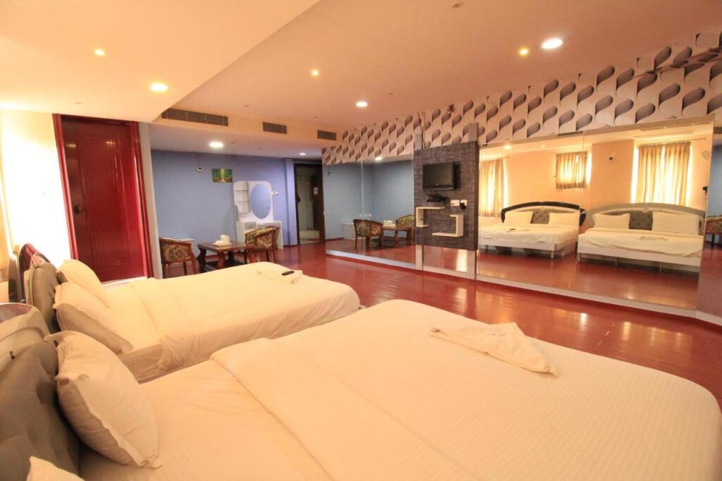 Мадурай: Aishwaryam Hotel
