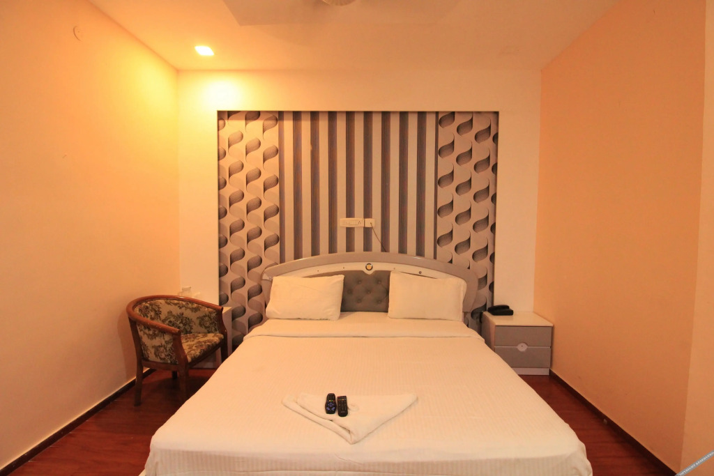 Мадурай: Aishwaryam Hotel