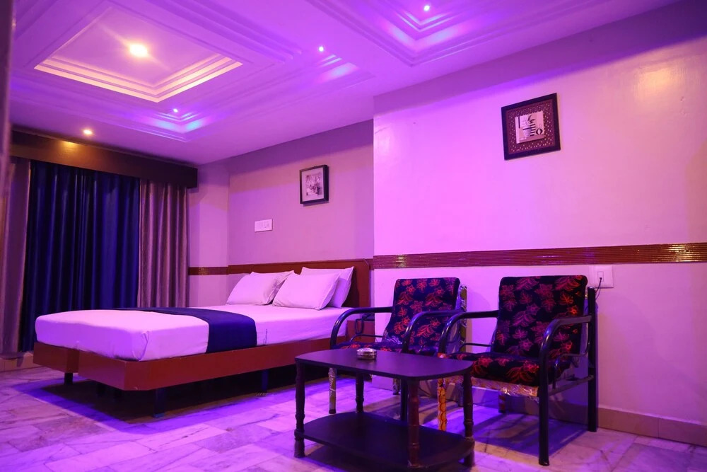 Мадурай: Sivabhagya SKR Madurai