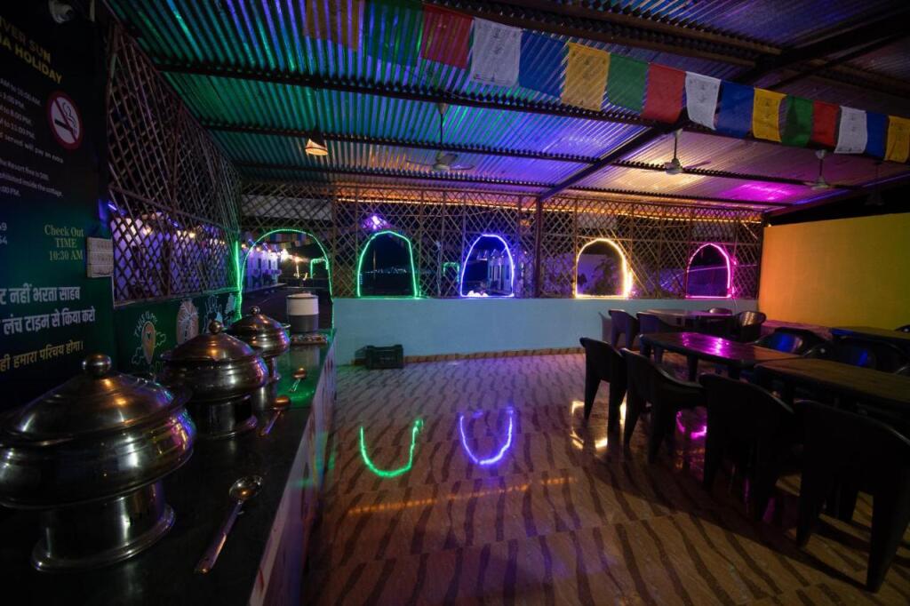 Ришикеш: Riversun India Holiday