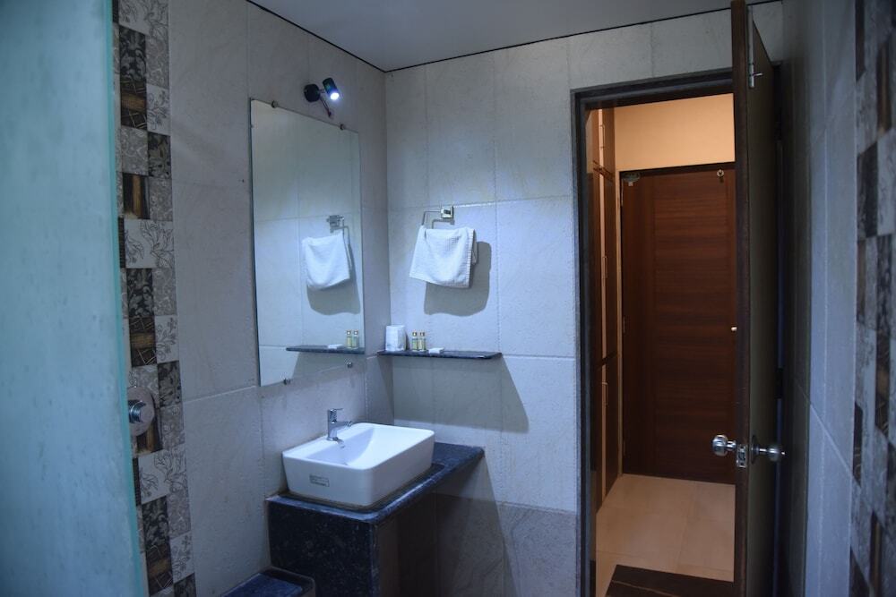 Laguna Beach Resort Murud — фото 6